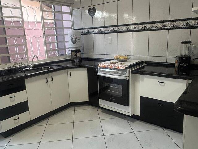 Casa para Venda em Salto de Pirapora - 5