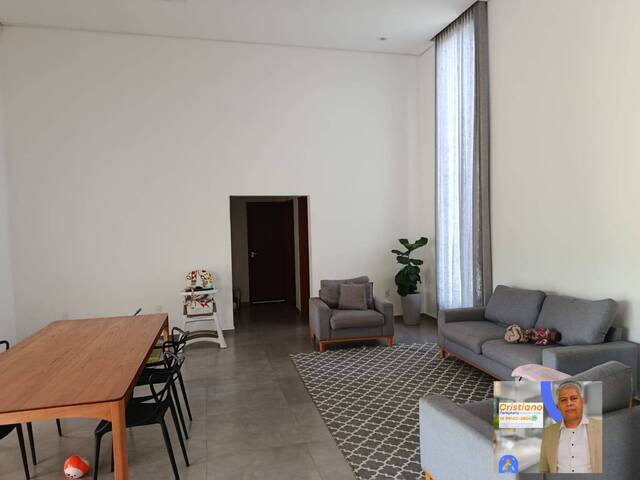 #58 - Casa para Venda em Salto de Pirapora - SP - 2