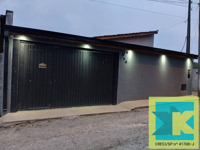 Casa para Venda em Salto de Pirapora - 4